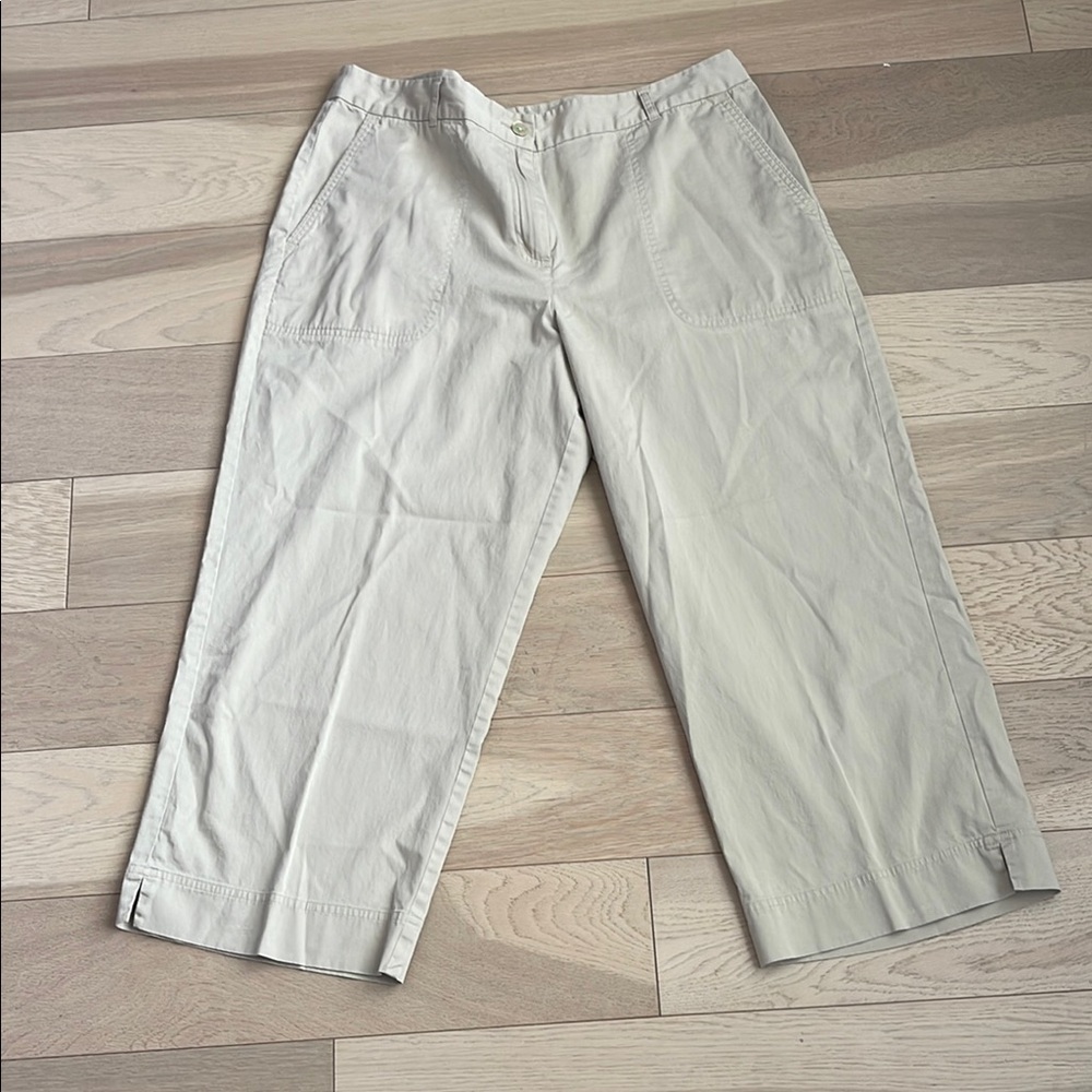 Tommy Bahama Tan Chinos Classic Style